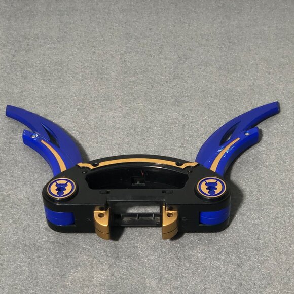 Power Rangers Ninja Storm Hurricaneger Crimson Blaster (Hornbreaker) - Picture 3 of 11